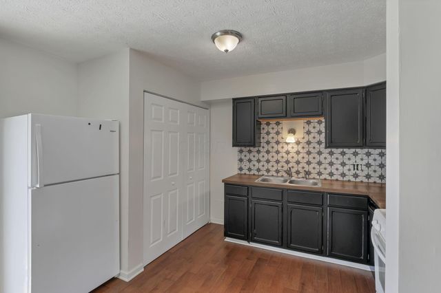 4967 Carroll Court, Hilliard, OH 43026