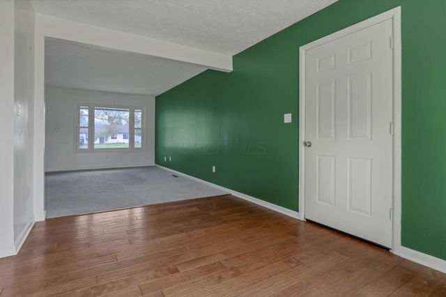 4967 Carroll Court, Hilliard, OH 43026