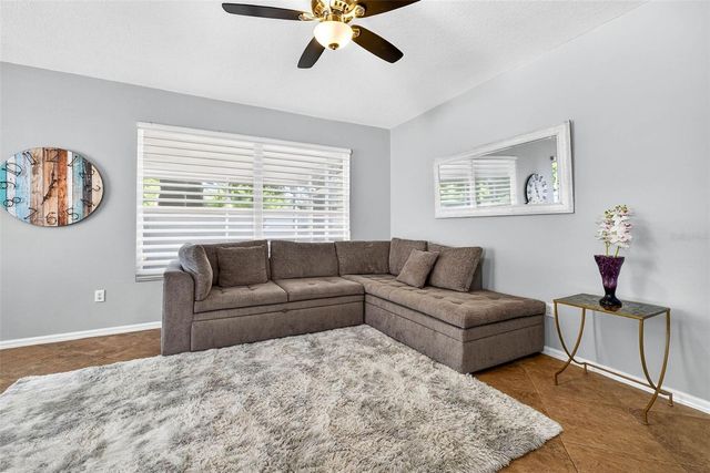 8853 CYPRESS HAMMOCK DRIVE, Tampa, FL 33614