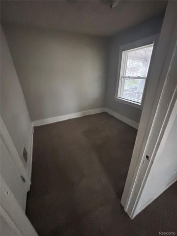 19209 Helen Street, Detroit, MI 48234