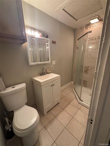 19209 Helen Street, Detroit, MI 48234