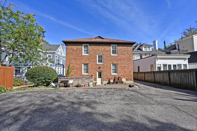 3425 Berry Avenue, Cincinnati, OH 45208