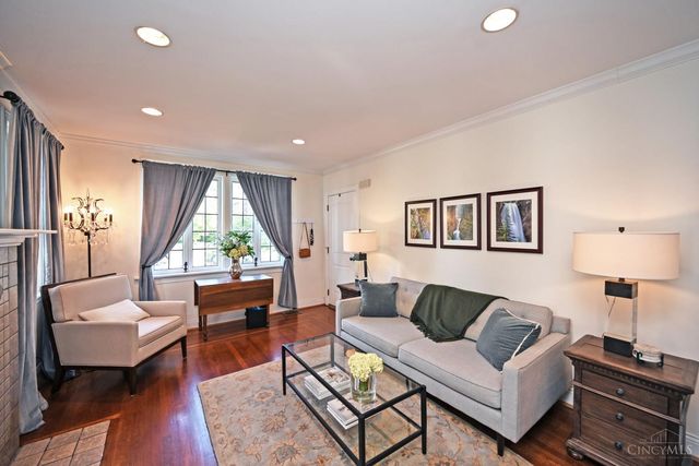 3425 Berry Avenue, Cincinnati, OH 45208