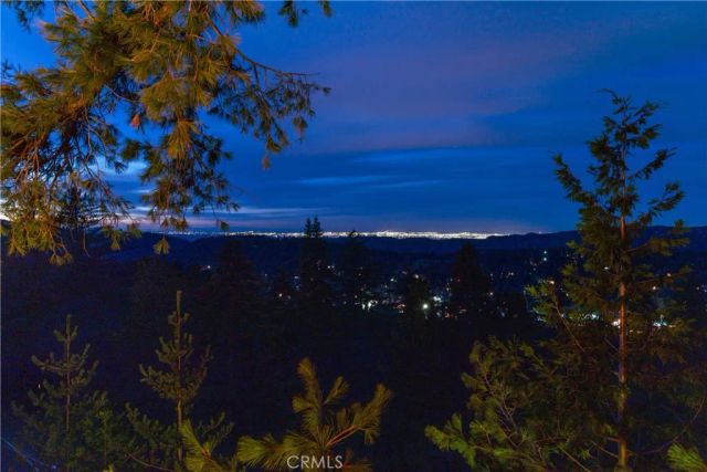 24032 Skyland, Crestline, CA 92325