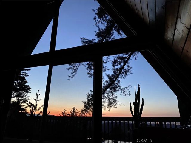 24032 Skyland, Crestline, CA 92325