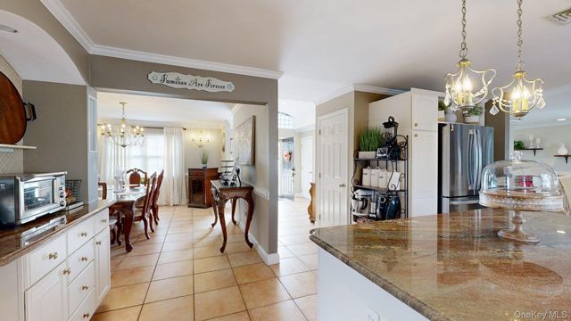 6 Bea Street, Lake Grove, NY 11755