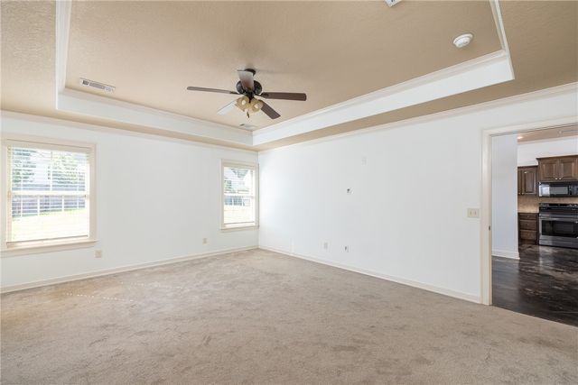 3561 W Providence Drive, Fayetteville, AR 72704