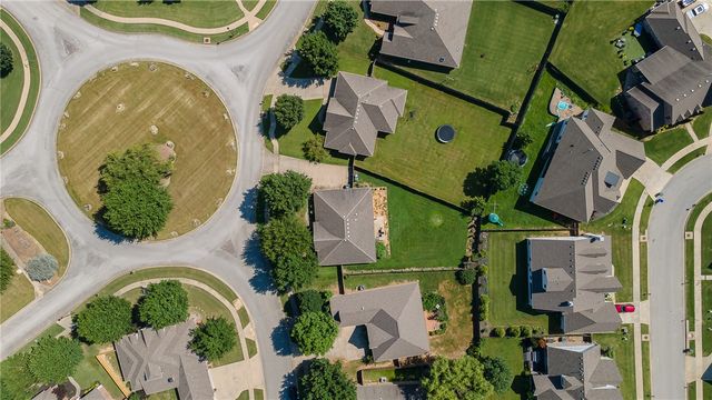 3561 W Providence Drive, Fayetteville, AR 72704