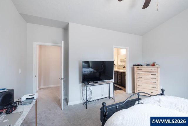 1438 45th Av, Sweet Home, OR 97386