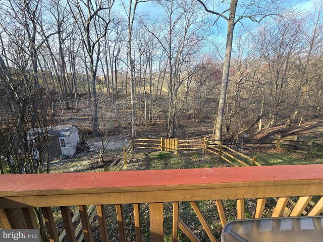 55 BEAVER POND, Parkville, MD 21234