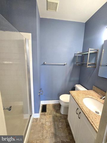 55 BEAVER POND, Parkville, MD 21234