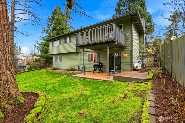 1232 211th Place SW, Lynnwood, WA 98036