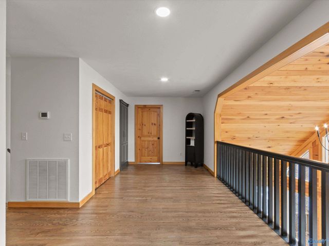 1437 County Road 106, Mentone, AL 35984