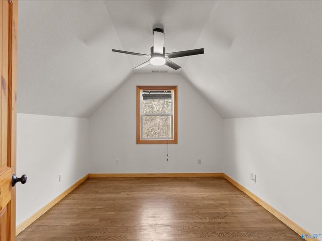 1437 County Road 106, Mentone, AL 35984