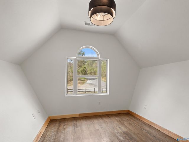 1437 County Road 106, Mentone, AL 35984