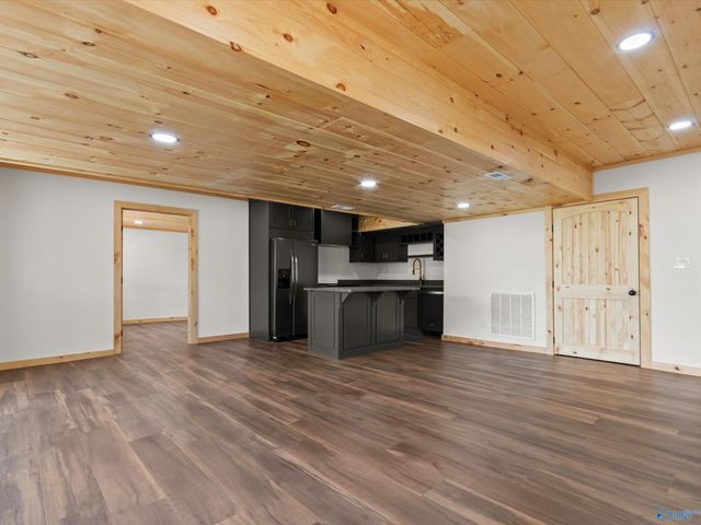 1437 County Road 106, Mentone, AL 35984