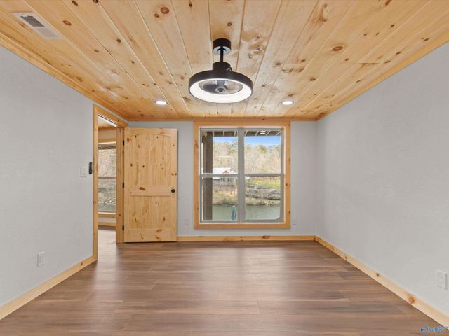 1437 County Road 106, Mentone, AL 35984