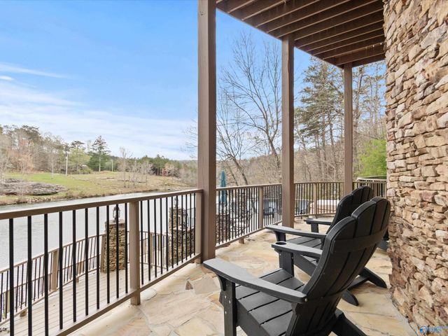 1437 County Road 106, Mentone, AL 35984