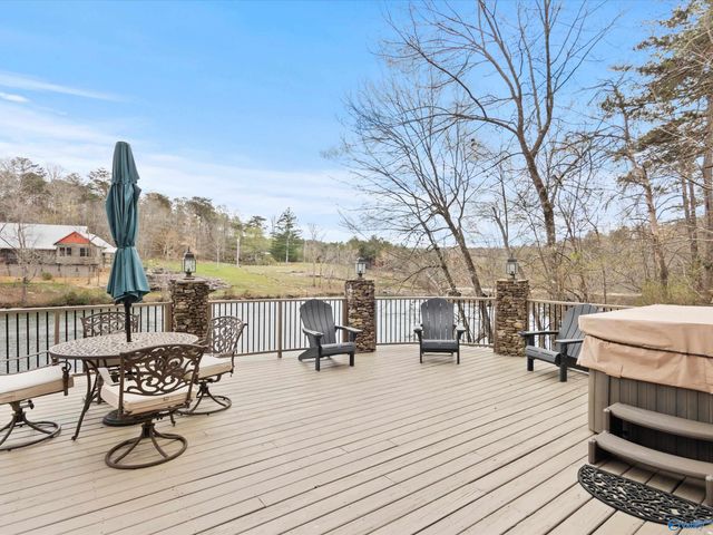 1437 County Road 106, Mentone, AL 35984