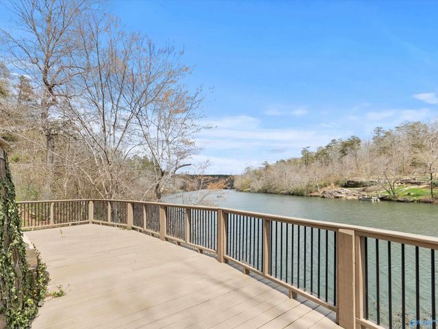 1437 County Road 106, Mentone, AL 35984