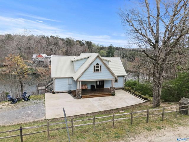 1437 County Road 106, Mentone, AL 35984