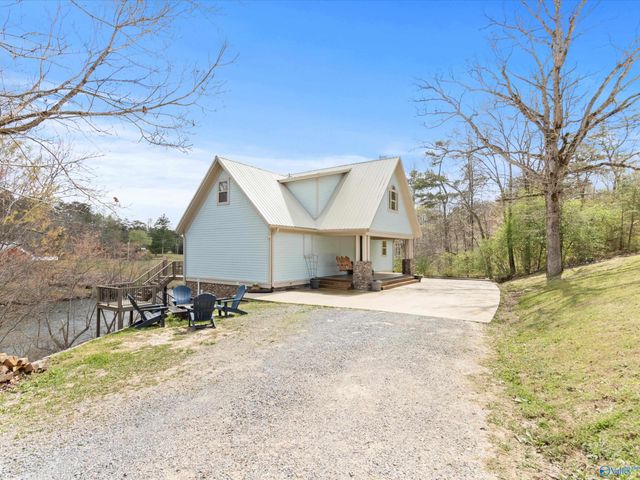 1437 County Road 106, Mentone, AL 35984