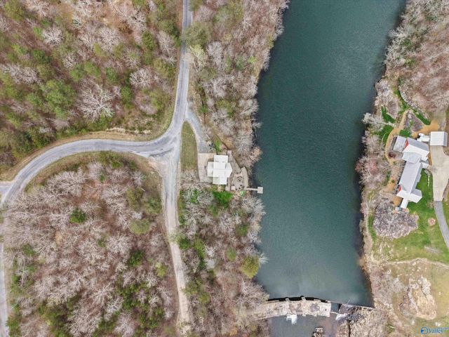 1437 County Road 106, Mentone, AL 35984