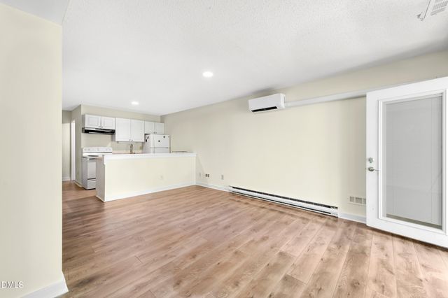 304 Cedarwood Lane, Carrboro, NC 27510