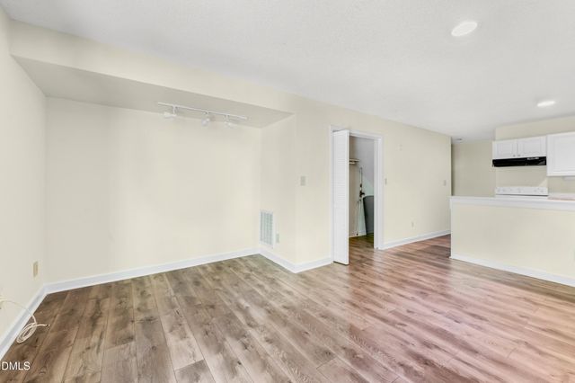 304 Cedarwood Lane, Carrboro, NC 27510