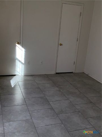 2807 Vernice Loop A, Killeen, TX 76549