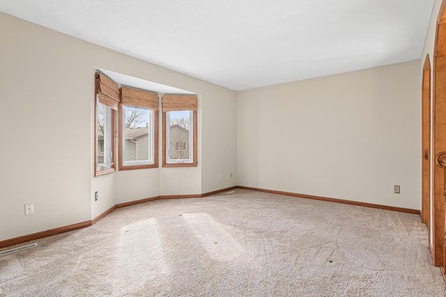 13665 Xavis Street NW, Andover, MN 55304