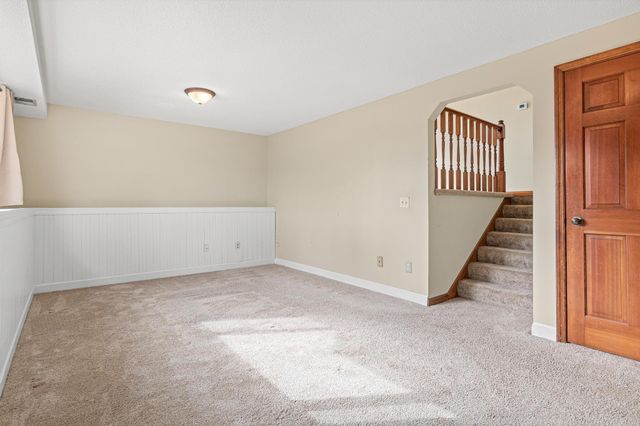 13665 Xavis Street NW, Andover, MN 55304