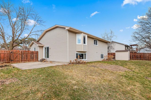 13665 Xavis Street NW, Andover, MN 55304