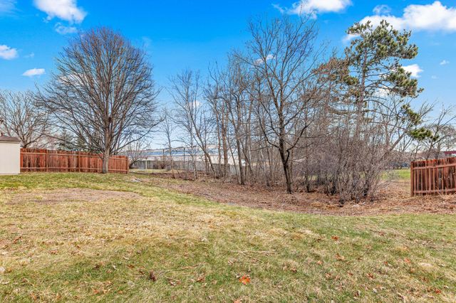 13665 Xavis Street NW, Andover, MN 55304