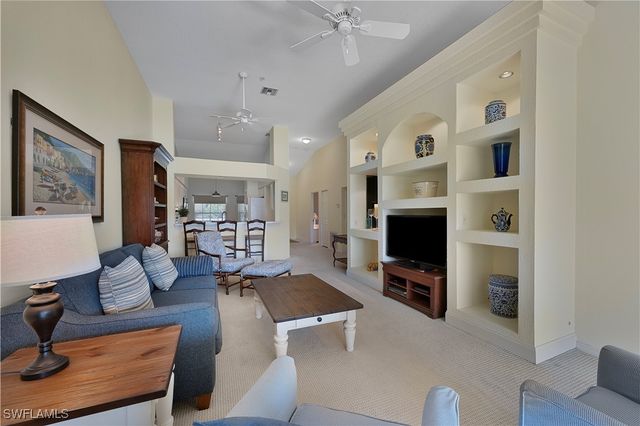 1980 Willow Bend CIR 203, Naples, FL 34109