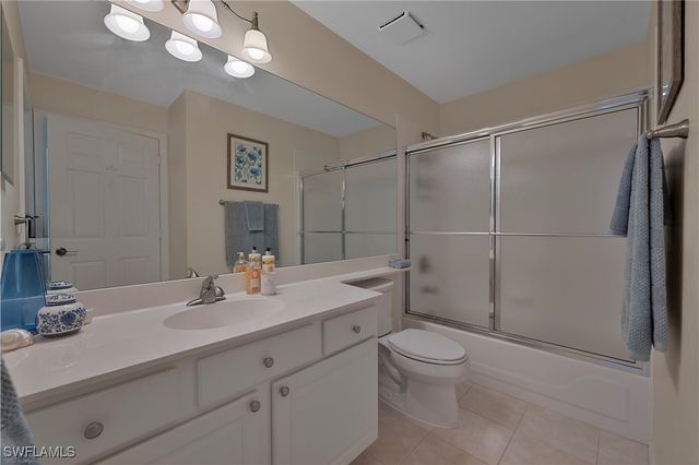 1980 Willow Bend CIR 203, Naples, FL 34109