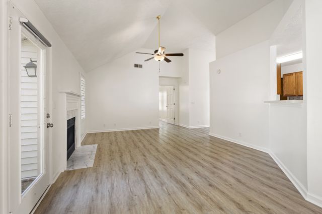 2024 Glastonbury Dr, Franklin, TN 37069