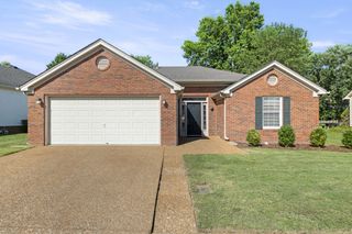 2024 Glastonbury Dr, Franklin, TN 37069