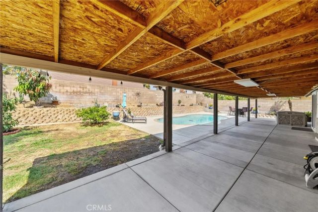 1330 S Althea, Bloomington, CA 92316