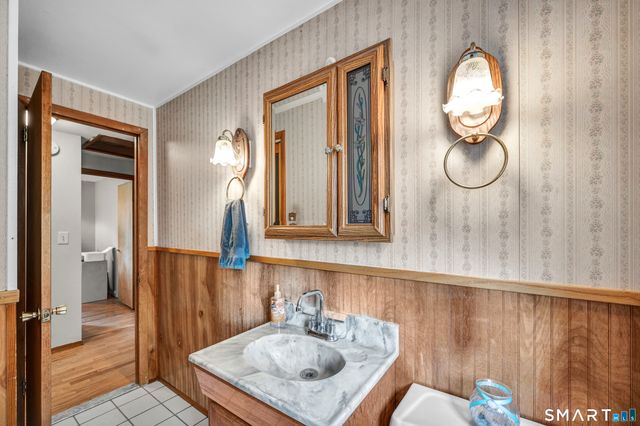 41 Victor Hill Drive, Branford, CT 06405