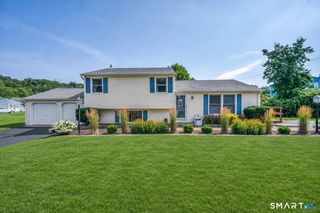 41 Victor Hill Drive, Branford, CT 06405