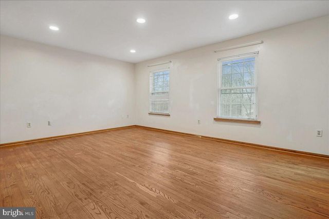 4790 STONEHURST DR, Woodbridge, VA 22192