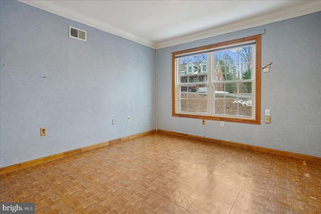 4790 STONEHURST DR, Woodbridge, VA 22192