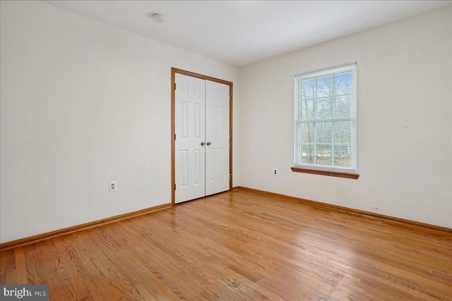 4790 STONEHURST DR, Woodbridge, VA 22192