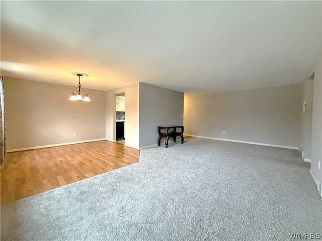 1340 Maple Road 8, Amherst, NY 14221