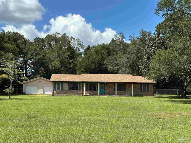 6736 Nichols Dr, Milton, FL 32570