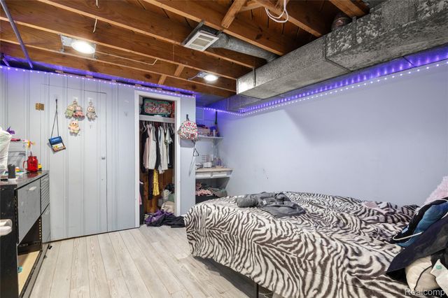 7213 Cortland Avenue, Allen Park, MI 48101