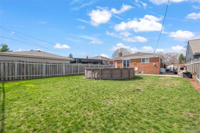 7213 Cortland Avenue, Allen Park, MI 48101