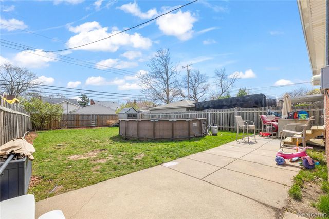 7213 Cortland Avenue, Allen Park, MI 48101