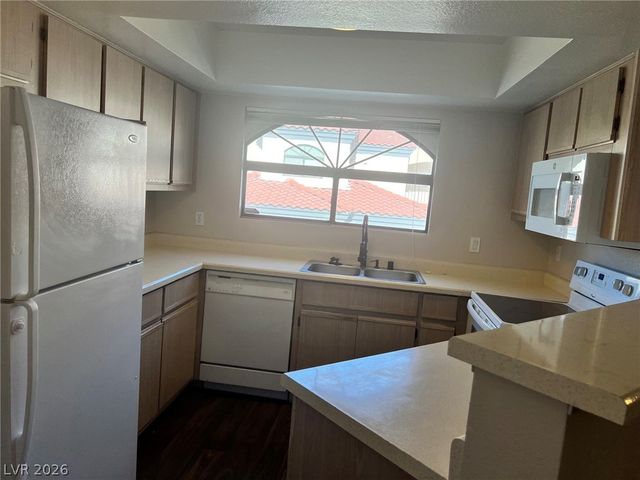 8455 West Sahara Avenue 237, Las Vegas, NV 89117